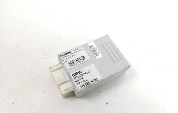 BMW X5 E70 Air suspension control unit module (rear) 6793163
