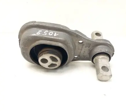 Mercedes-Benz CLA C118 X118 Gearbox mount A2472400600