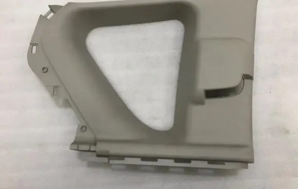 Jeep Compass (C) pillar trim
