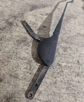 Mercedes-Benz CLK A208 C208 Front wiper blade arm 181647 A2038240049