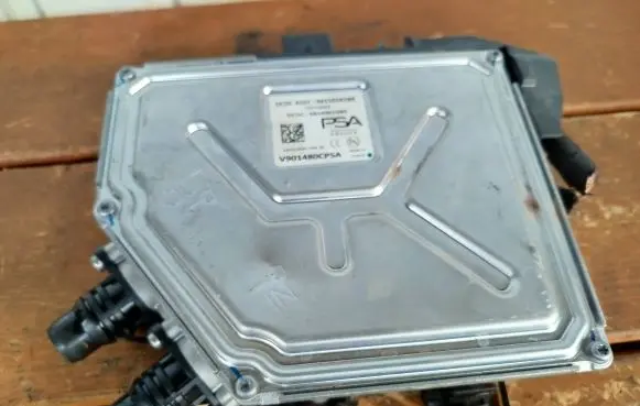 Peugeot 2008 II Other control units/modules 9854901080