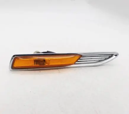 Ford Mondeo MK IV Front fender indicator light 7S7113K354AD