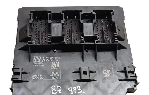 Volkswagen PASSAT B7 Comfort/convenience module 3AA937087H