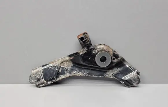 Honda Accord Radiator mount bracket TL0L
