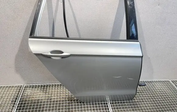Volkswagen Golf Sportsvan Rear door 510833312L