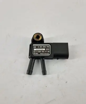 Mercedes-Benz R W251 Sensor A0051537728