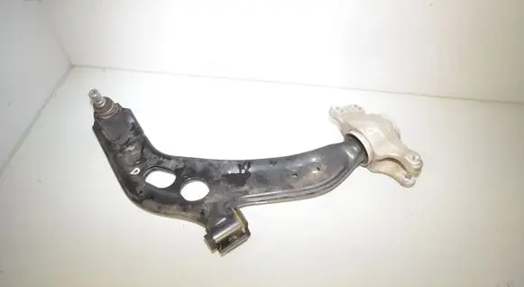 BMW X1 U11 Front lower control arm/wishbone 8846544 31108846544