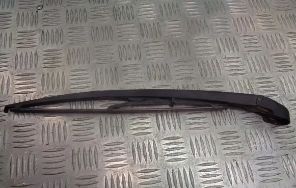 Fiat Panda II Rear wiper blade arm