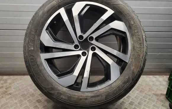 Volkswagen Atlas R20 alloy rim 3CM601025C