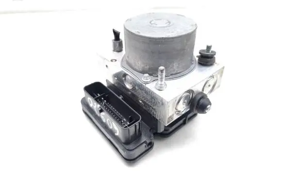 Tesla Model 3 ABS Pump 134474500A 0265298881