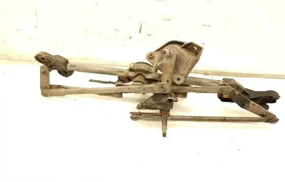 Front wiper linkage and motor