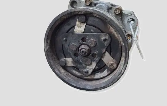 Citroen C5 Air conditioning (A/C) compressor (pump) 9656572180 02596802561