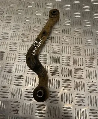Toyota RAV 4 (XA30) Rear control arm