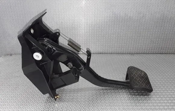 Mercedes-Benz S W220 Brake pedal 1232910082