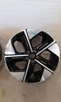 Smart ForFour II W453 R19 alloy rim 