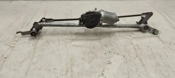 Jeep Grand Cherokee Front wiper linkage and motor 68260523aa