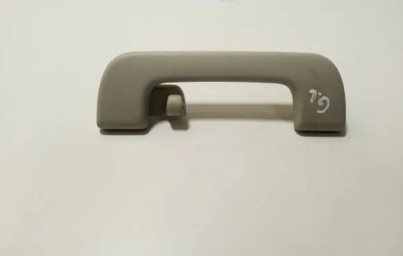Volkswagen Amarok Rear interior roof grab handle 8R0857608D 8R0857607H