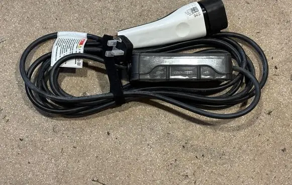 Hyundai Ioniq 5 Electric car charging cable 91686GI060 91996GI050