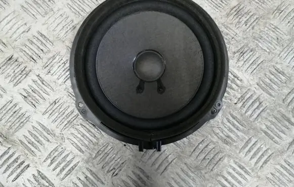 Ford Fiesta Front door speaker AA6T18808AA M5XUG 2822