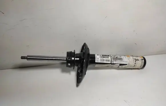 BMW 1 F40 Front shock absorber/damper 6877058 24B146BD0184