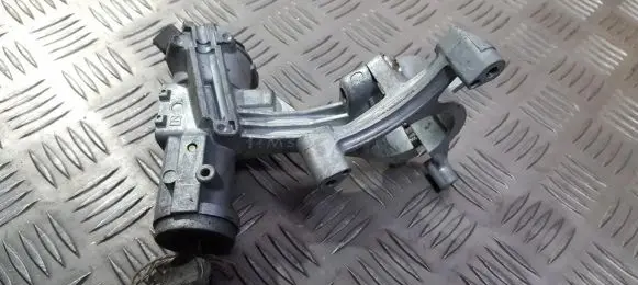 Mitsubishi Space Wagon Ignition lock 337351