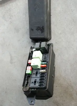Mini Cooper Countryman R60 Fuse box set 9240945