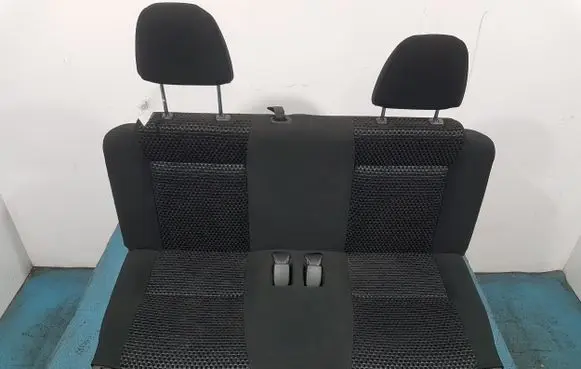 Honda Stream Second row seats 