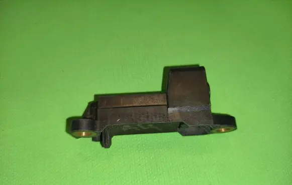 Audi A4 S4 B5 8D Airbag deployment crash/impact sensor 8D0959643B 023080HHCP42 120400
