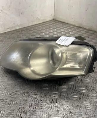 Volkswagen PASSAT B6 Headlight/headlamp