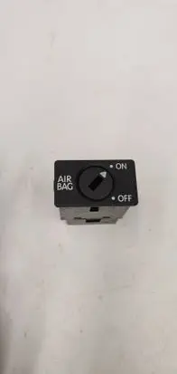 Volkswagen Golf V Passenger airbag on/off switch 1K0919237C