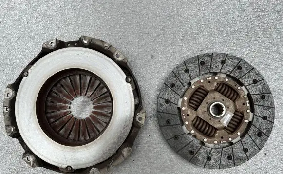 Nissan Terrano Clutch set kit 300012X928