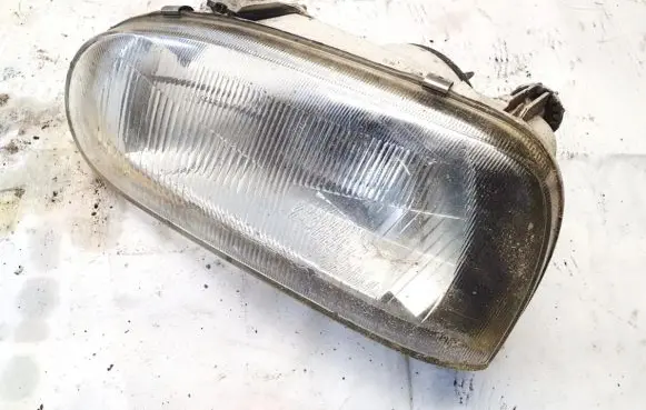 Volkswagen Golf III Headlight/headlamp