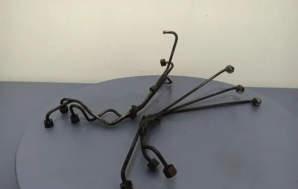 Audi A4 S4 B6 8E 8H Fuel line pipe 25TDI