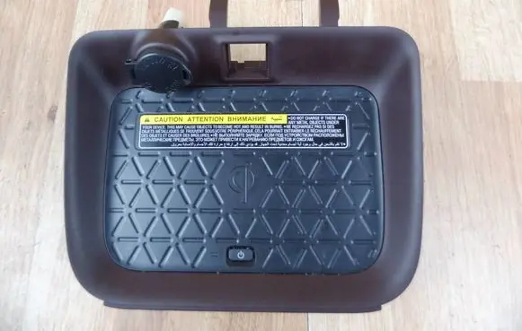 Toyota RAV 4 (XA50) Wireless charging module 861C042011E2
