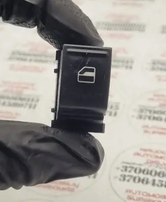 Volkswagen PASSAT B6 Electric window control switch 7L6959855B
