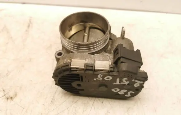 Volvo S80 Throttle body valve 30711552 08W076