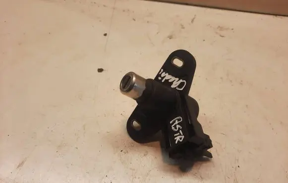 Opel Astra G Tailgate window lock/catch/latch 