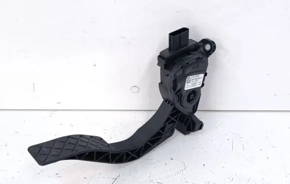 Audi A6 S6 C7 4G Accelerator throttle pedal 8K1723523A 6PV00950521