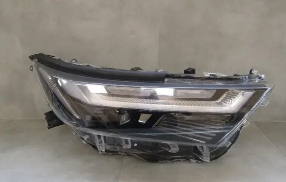 Toyota RAV 4 (XA50) Headlight/headlamp
