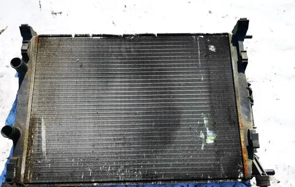 Renault Scenic II - Grand scenic II Coolant radiator 8200115542