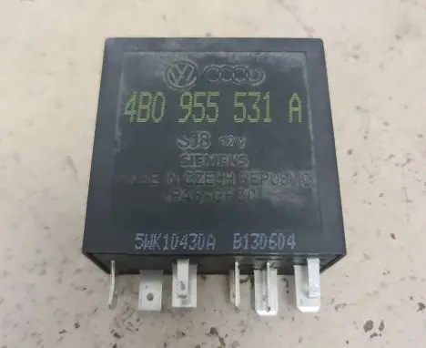 Volkswagen PASSAT B5.5 Other relay