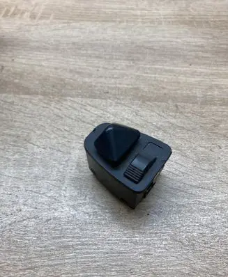 BMW 3 E46 Wing mirror switch 8373691