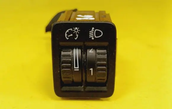 Volkswagen PASSAT B6 Headlight level height control switch 3C0941333A