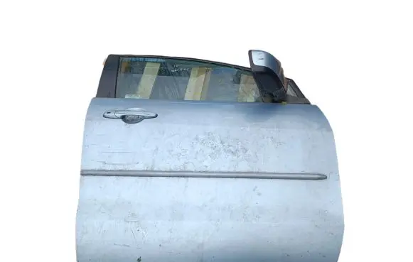 Mazda 5 Front door