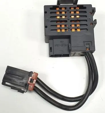 Mazda RX8 Voltage converter inverter AAF15217
