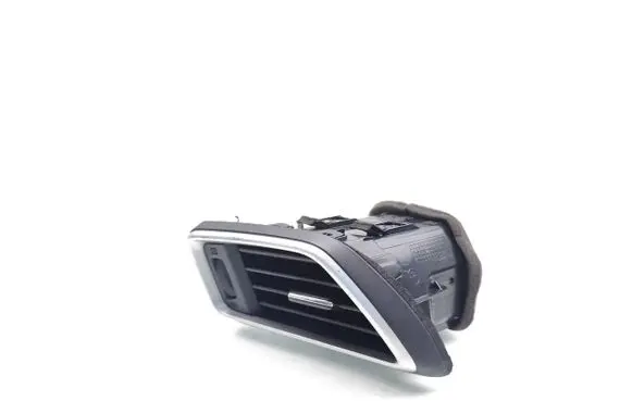 Nissan X-Trail T32 Dashboard side air vent grill/cover trim E988-5211-100