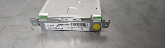 Opel Vivaro Radio/CD/DVD/GPS head unit 9847854380