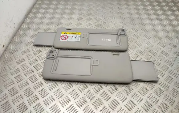 Hyundai Tucson TL Sun visor