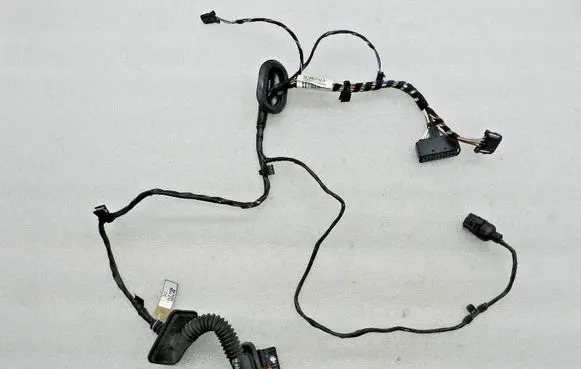 Volkswagen Tiguan Rear door wiring loom 5N0971693AD