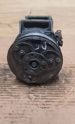 Volvo S80 Air conditioning (A/C) compressor (pump) 8684287